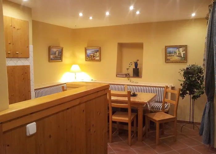 度假居 Karst Stone